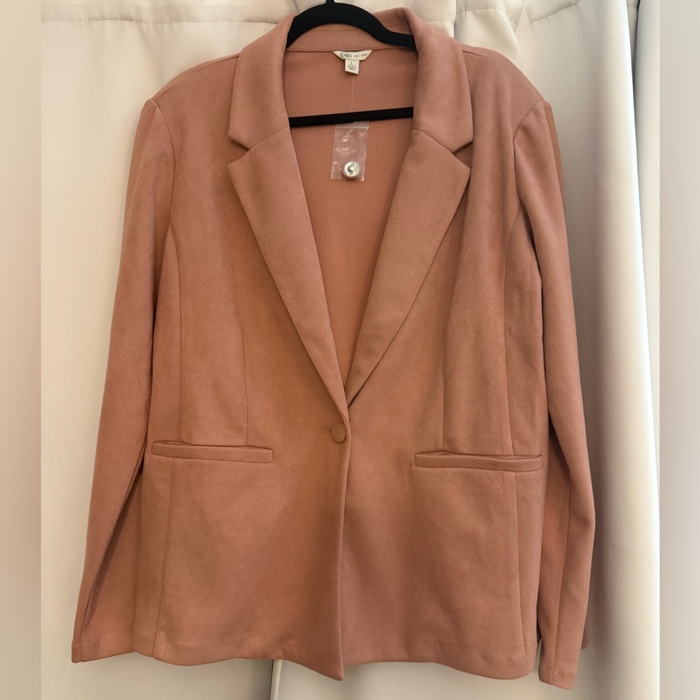 Cato Women's Blazer in Soft Pink New without tags- size large
